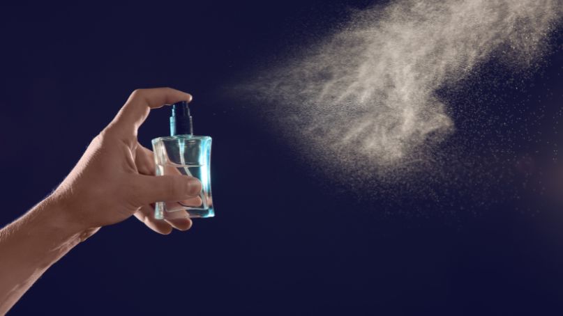 Ok, fa articolul: Cum alegi un parfum care ti se potriveste