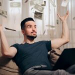 Cum sa transformi pasiunea pentru scris intr-un job online?